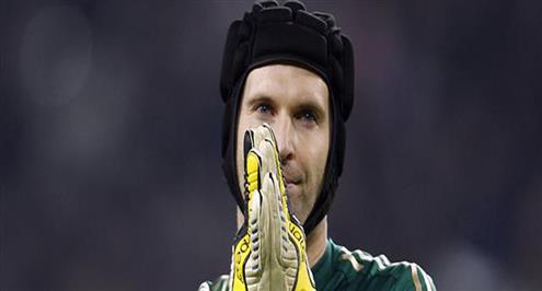 بيتر تشيك يعلن إعتزاله اللعب الدولي 